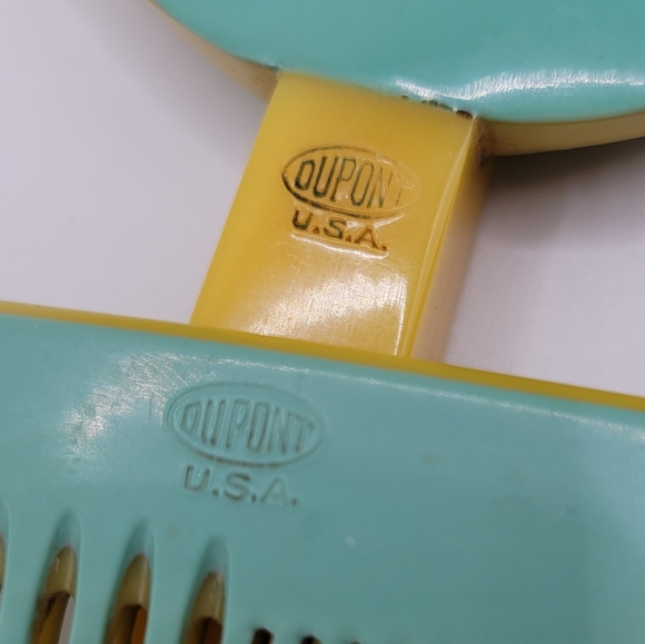 VTG Vanity Set | Mirror & Comb | Blue & Yellow | Dupont | Made in the USA - Picture 6 of 11